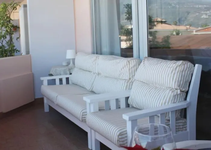 Apartamento Puerto De La Cruz: Loft, Terraza Y Piscina